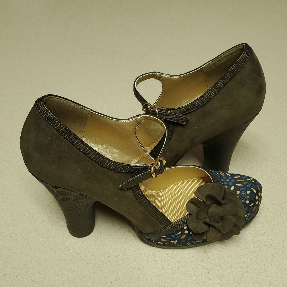 Never Worn Ruby Shoo Brown and Blue Women's Heels